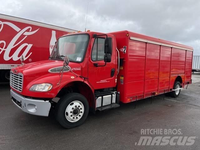 Freightliner M2 106 İçecek kamyonları