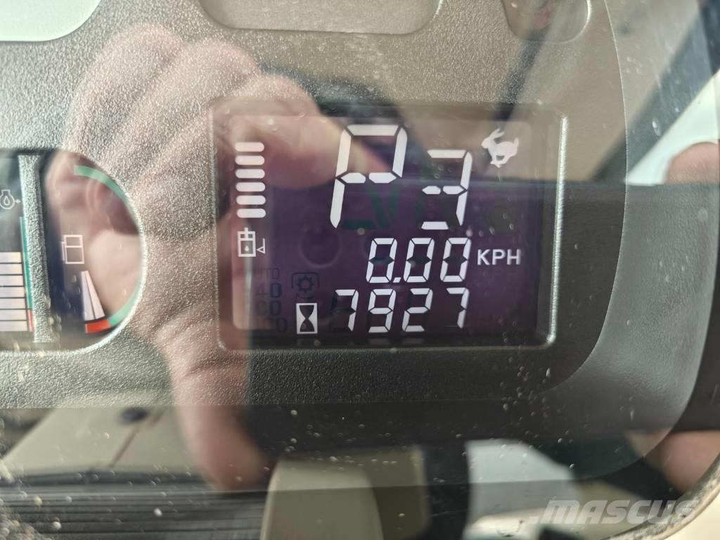 Massey Ferguson 8690 Traktörler