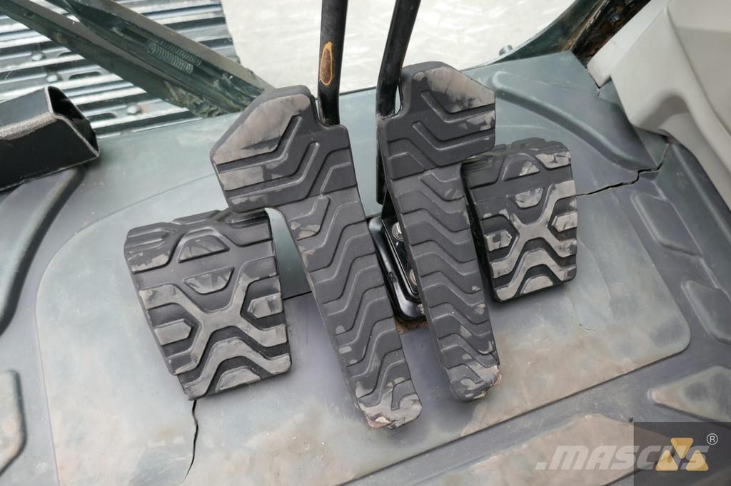 CAT 330FL Paletli ekskavatörler