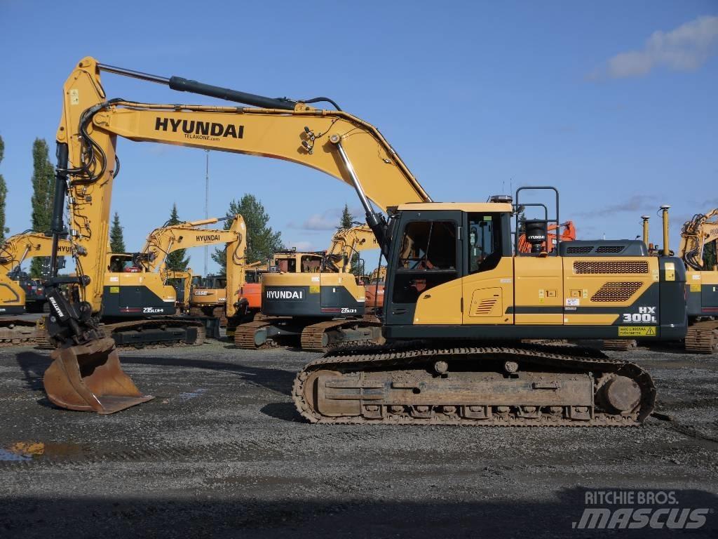 Hyundai HX 300 L Paletli ekskavatörler