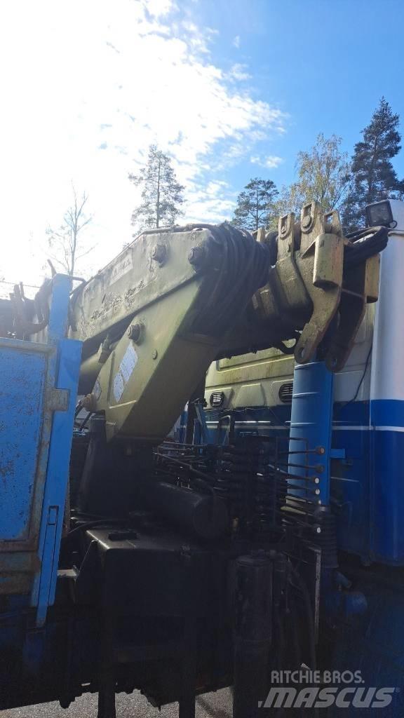 Volvo F 12 Araç üzeri vinçler