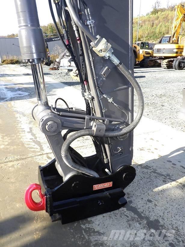 Volvo ECR 235 D Paletli ekskavatörler