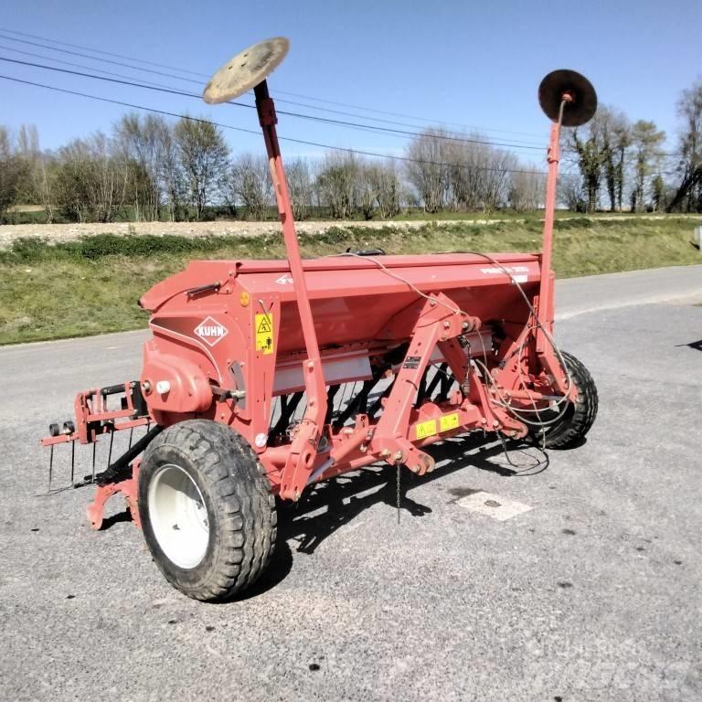 Kuhn Premia 300 Mibzerler
