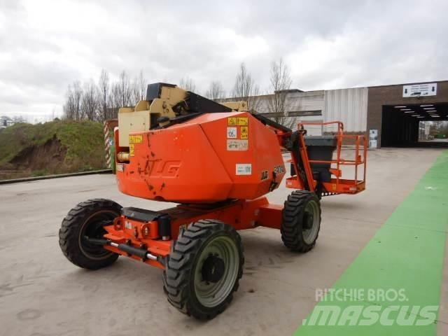 JLG 340AJ Körüklü personel platformları