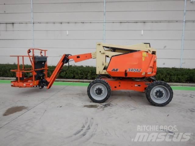 JLG 340AJ Körüklü personel platformları
