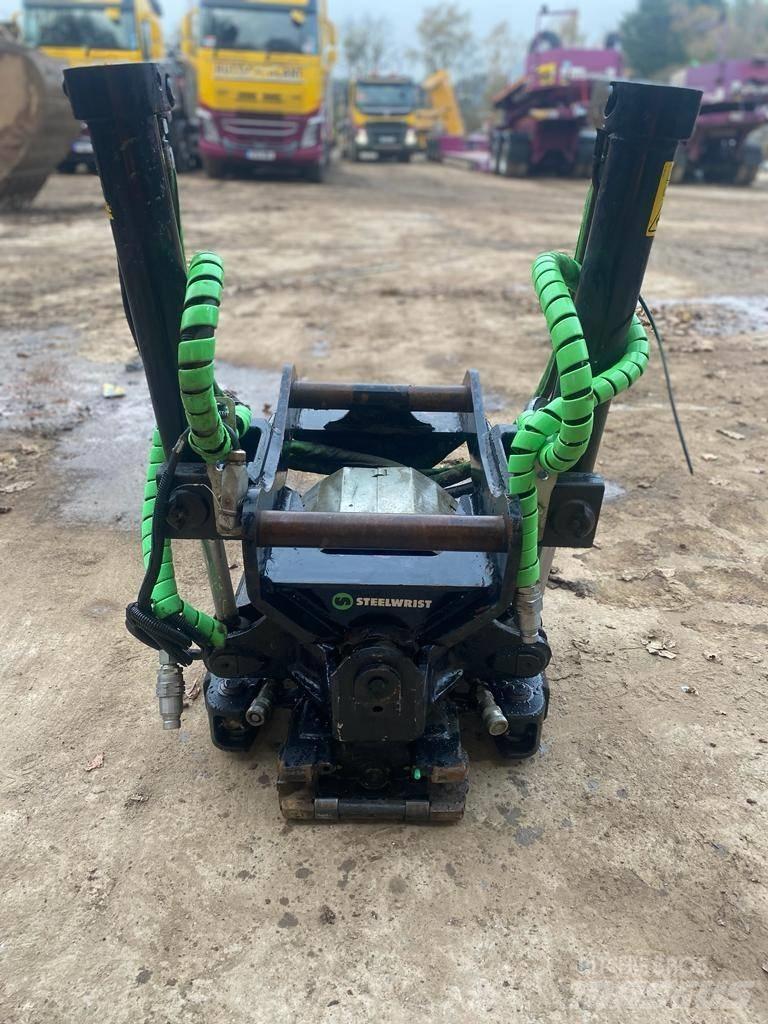 Steelwrist X12 S45 Quick connectors