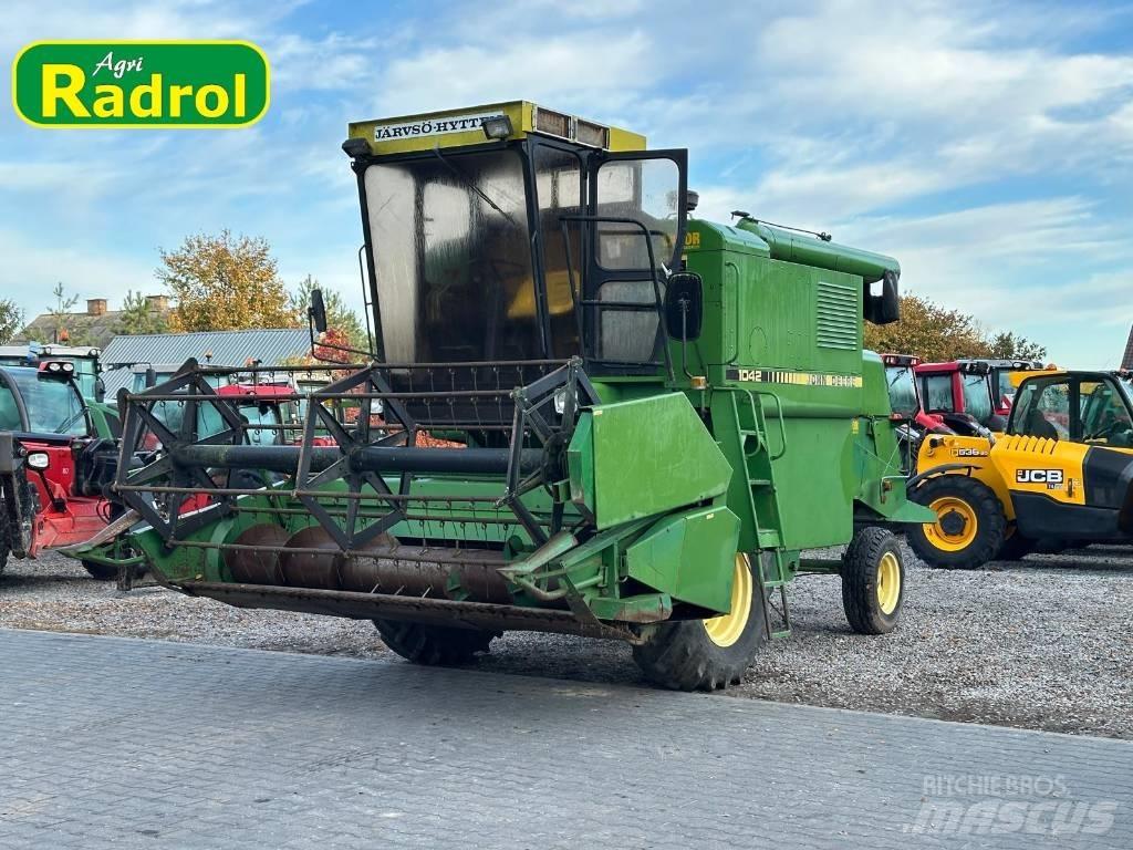 John Deere 1042 Biçerdöverler