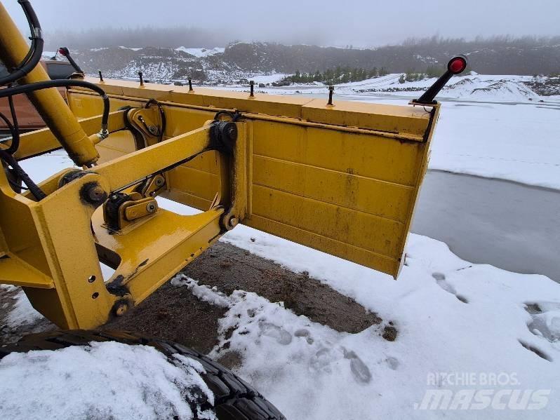CAT 120 ADW Greyderler