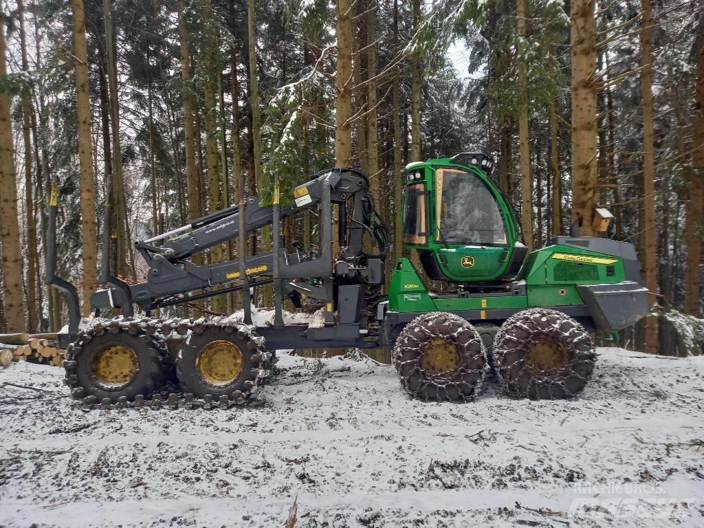 John Deere 1010 G Tomruk yükleyici traktörler