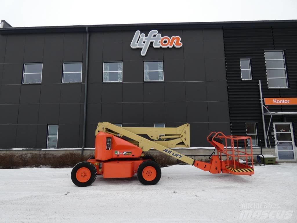 JLG E 45E  Bomlift Körüklü personel platformları