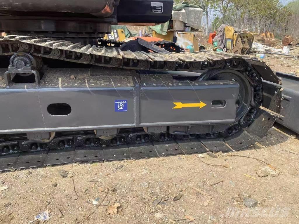 Doosan DX 75-9 C Midi ekskavatörler 7 - 12 t