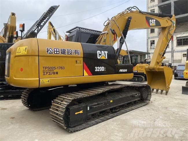 CAT 320 D Paletli ekskavatörler
