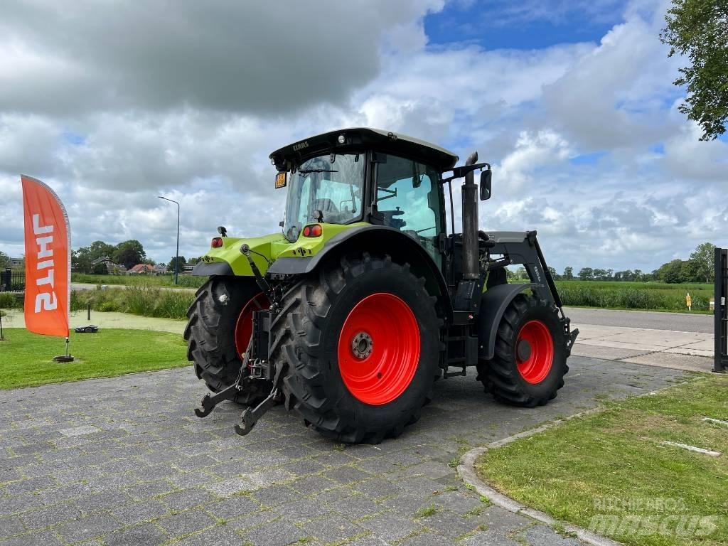 CLAAS Arion 530 CIS Traktörler