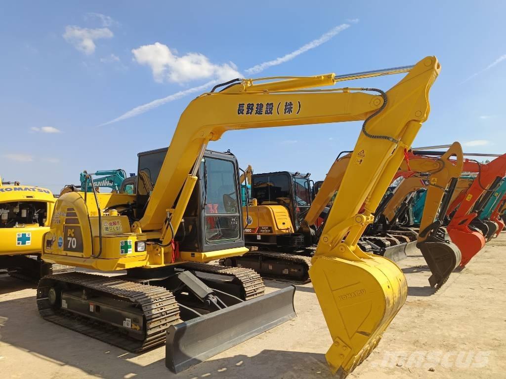 Komatsu PC 70 Paletli ekskavatörler