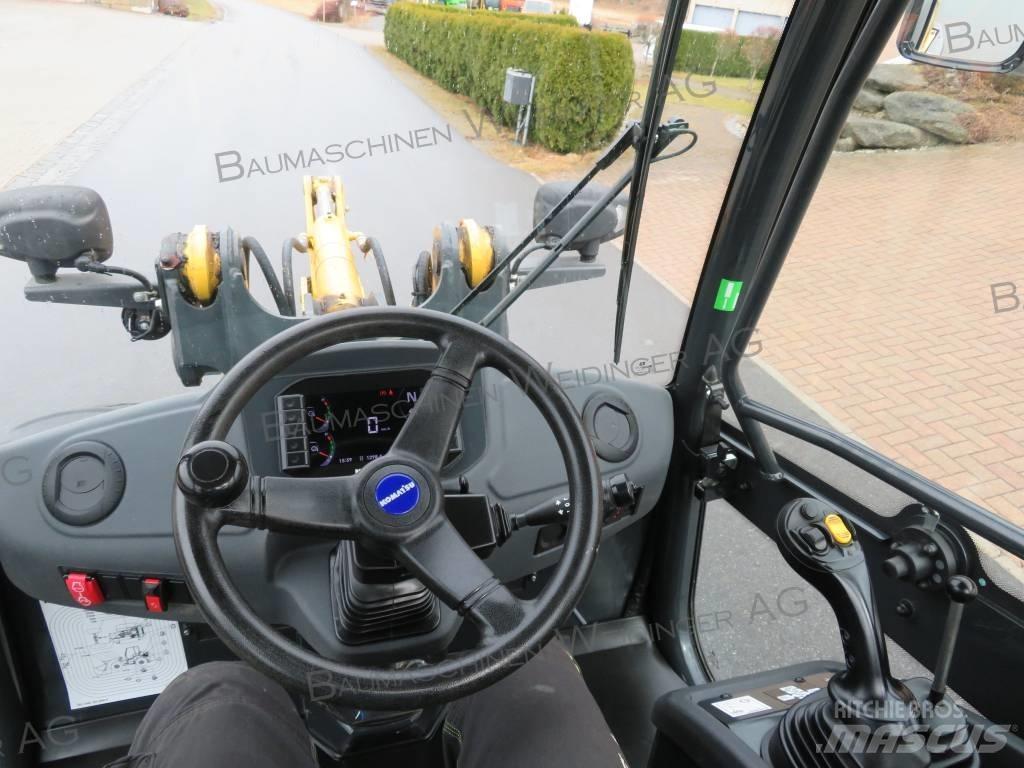 Komatsu WA 70M Tekerlekli yükleyiciler