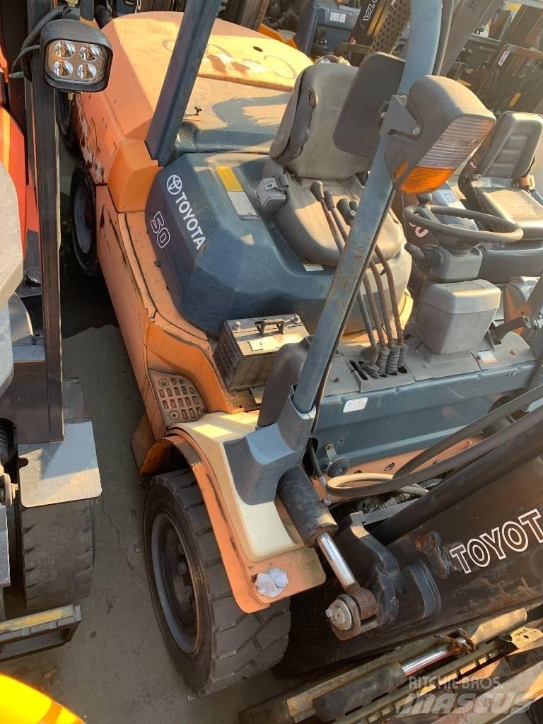 Toyota 7 FDA 50 Dizel forkliftler
