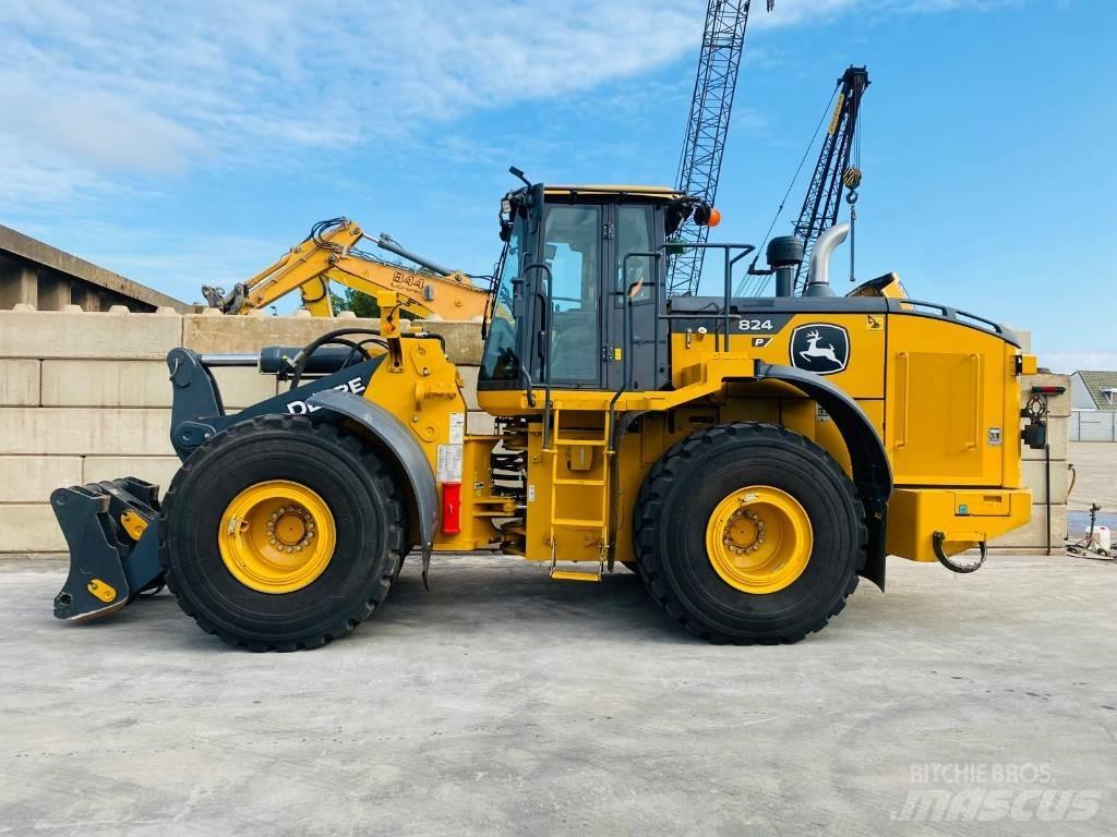 John Deere 824p Tekerlekli yükleyiciler