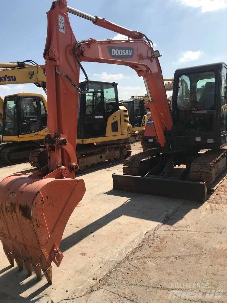 Doosan dx60 Paletli ekskavatörler