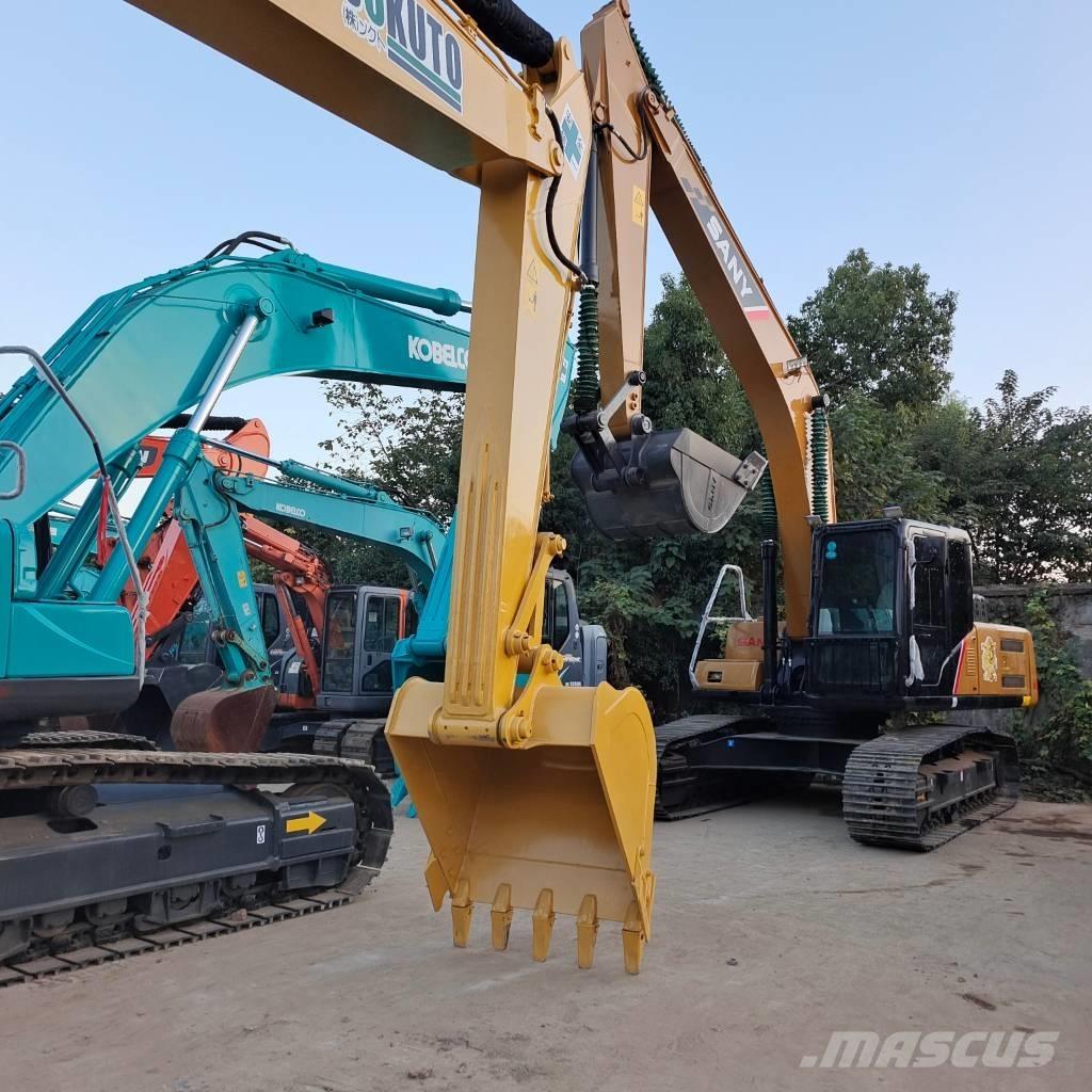 Komatsu PC 200-8 Paletli ekskavatörler