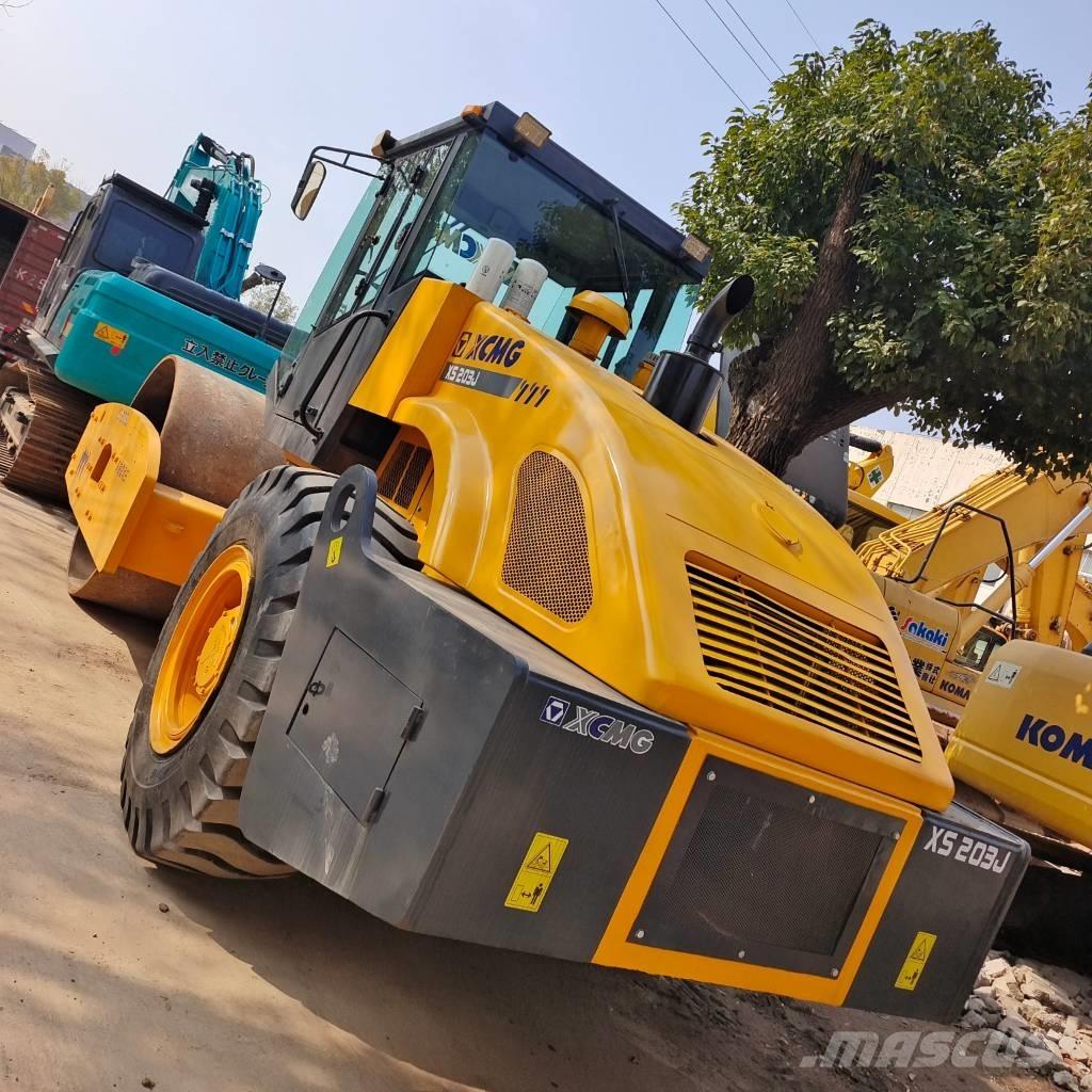 XCMG XS 202 J Tek tamburlu silindirler
