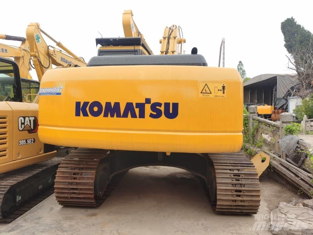 Komatsu PC 220-7 Paletli ekskavatörler