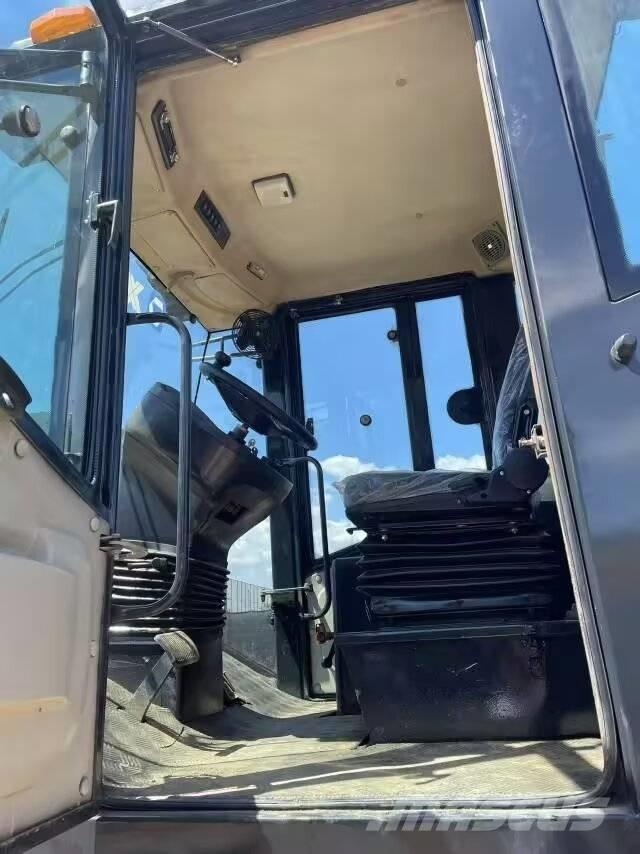 XCMG XS 223J Tek tamburlu silindirler