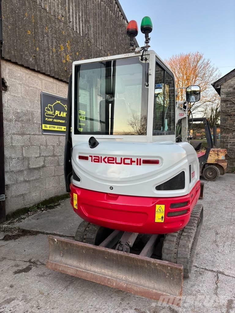 Takeuchi TB 230 Mini ekskavatörler, 7 tona dek