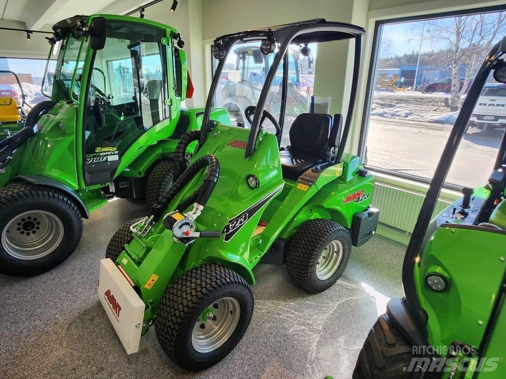 Avant 423 Skid steer loderler