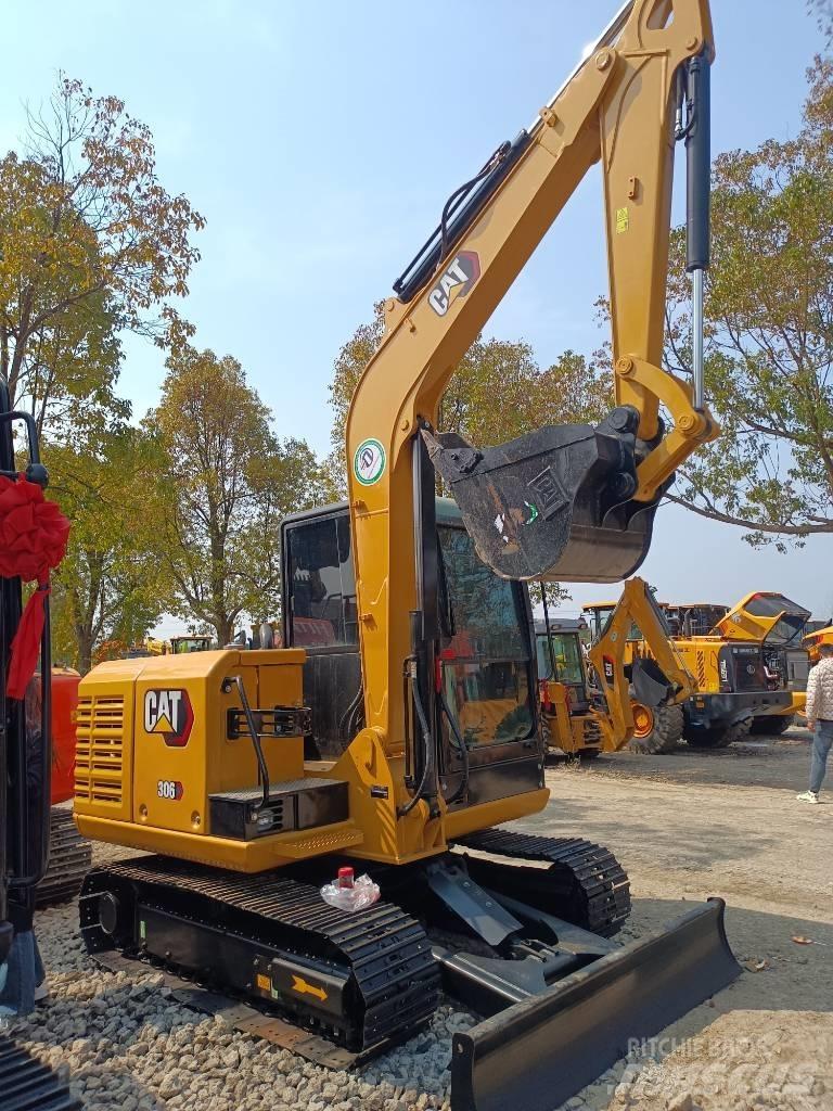 CAT 306 Mini ekskavatörler, 7 tona dek