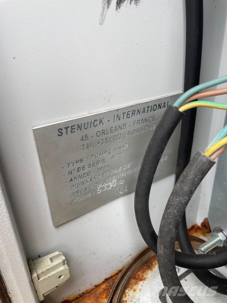 Stenuick S440 Gezer sondaj kamyonları