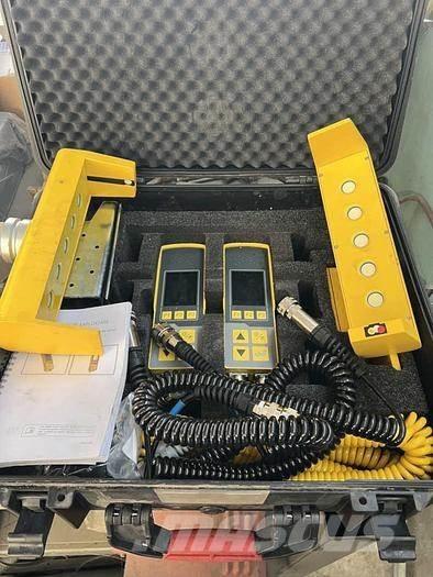 CAT AP 655D Asfalt sericiler