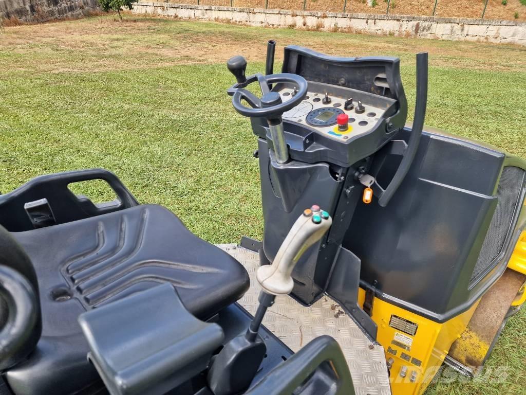Bomag BW 120 Çift tamburlu silindirler