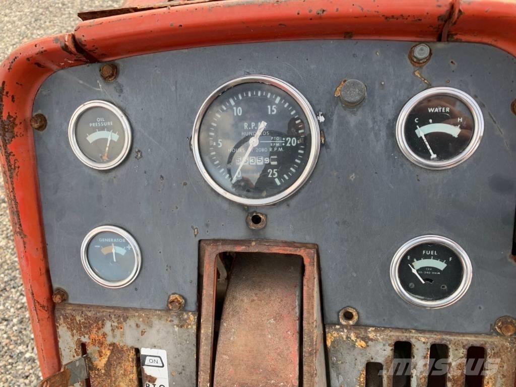 Massey Ferguson 1100 Traktörler