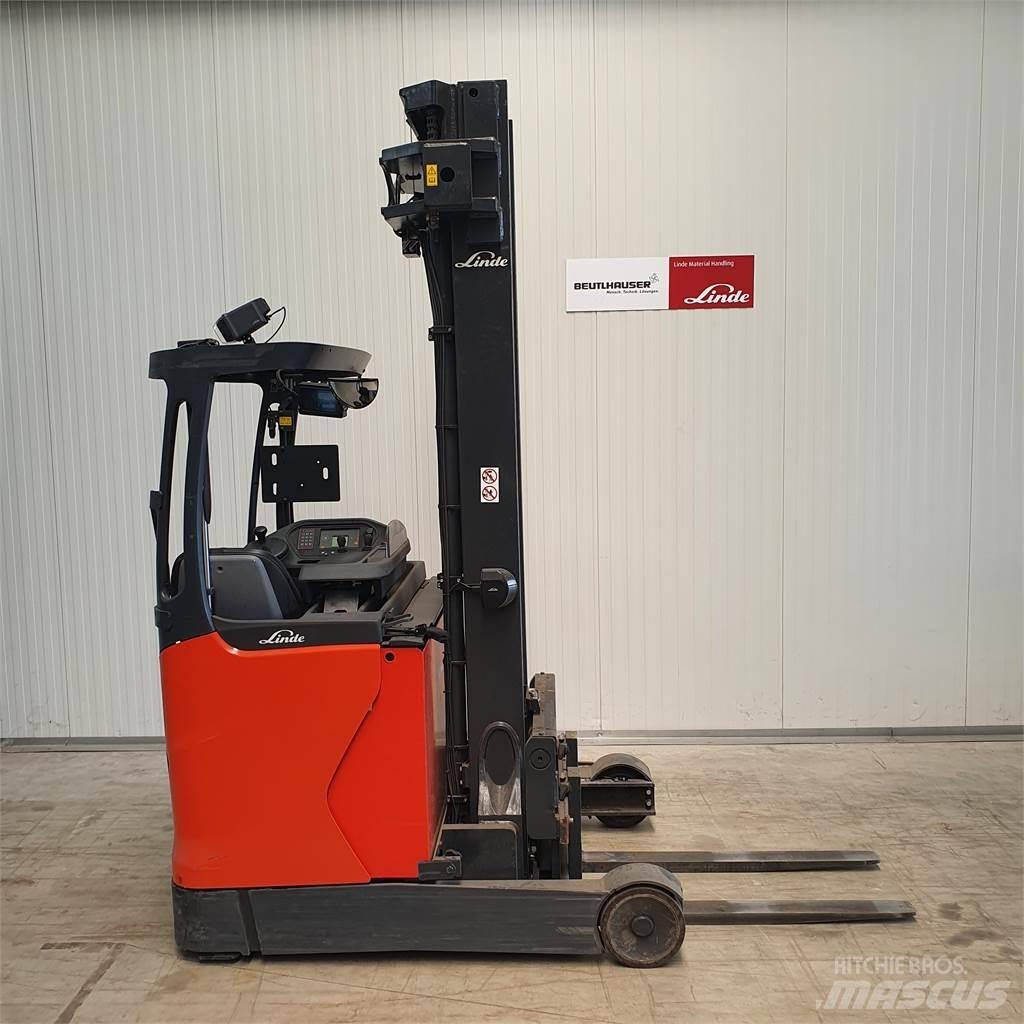Linde R16HD Reach truck - depo içi istif araçları