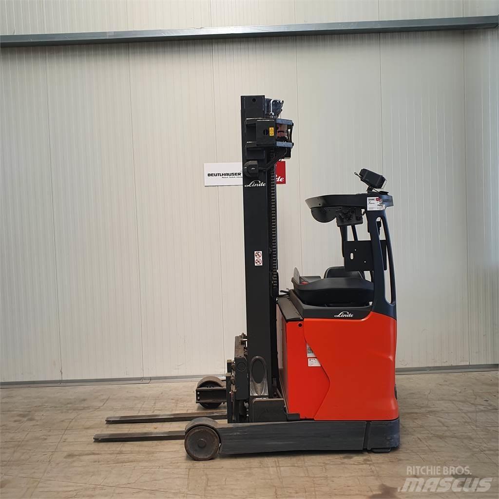 Linde R16HD Reach truck - depo içi istif araçları