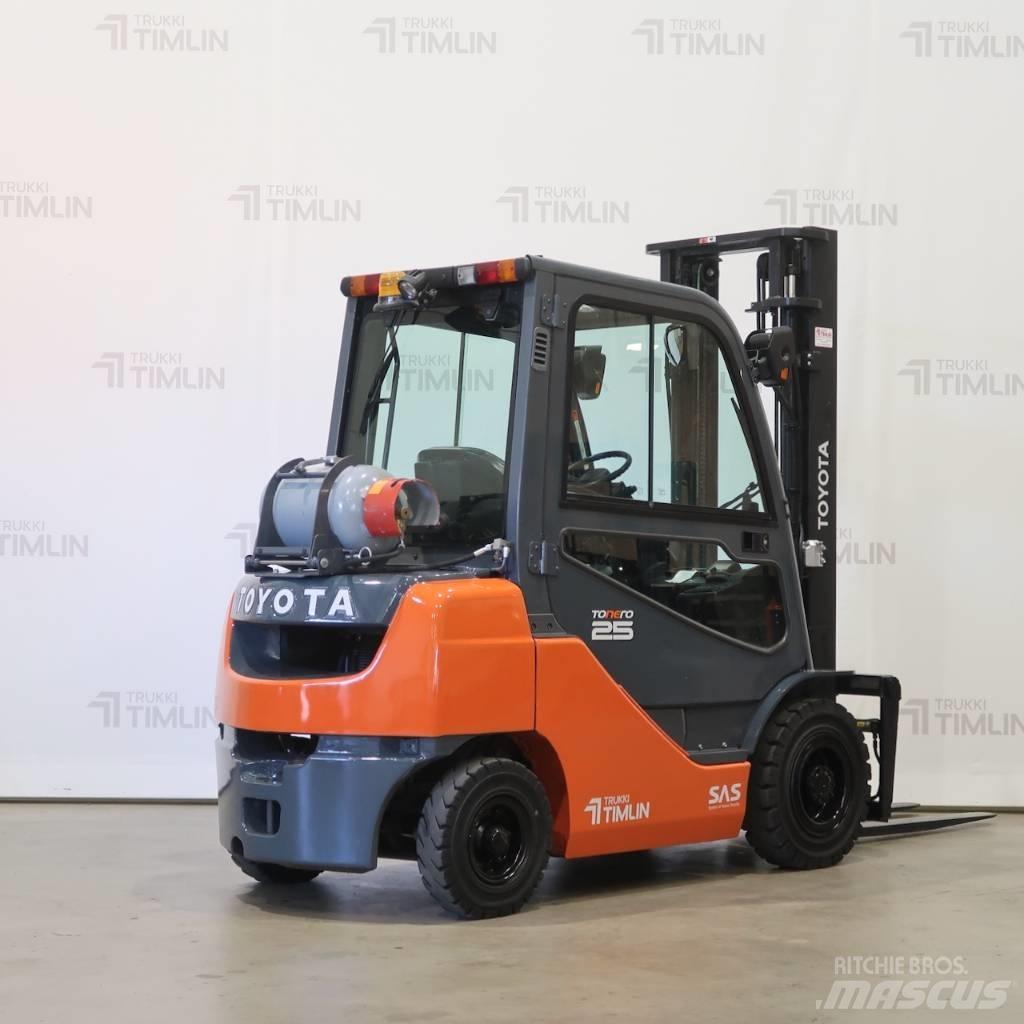 Toyota 02-8FGF25 LPG'li forkliftler