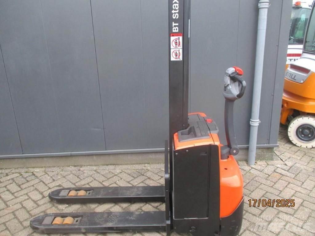 BT SWE 080L Yaya kumandali istif makinasi