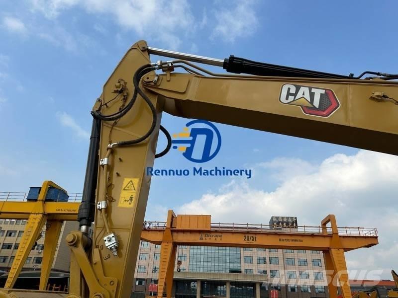 CAT 323GC Paletli ekskavatörler