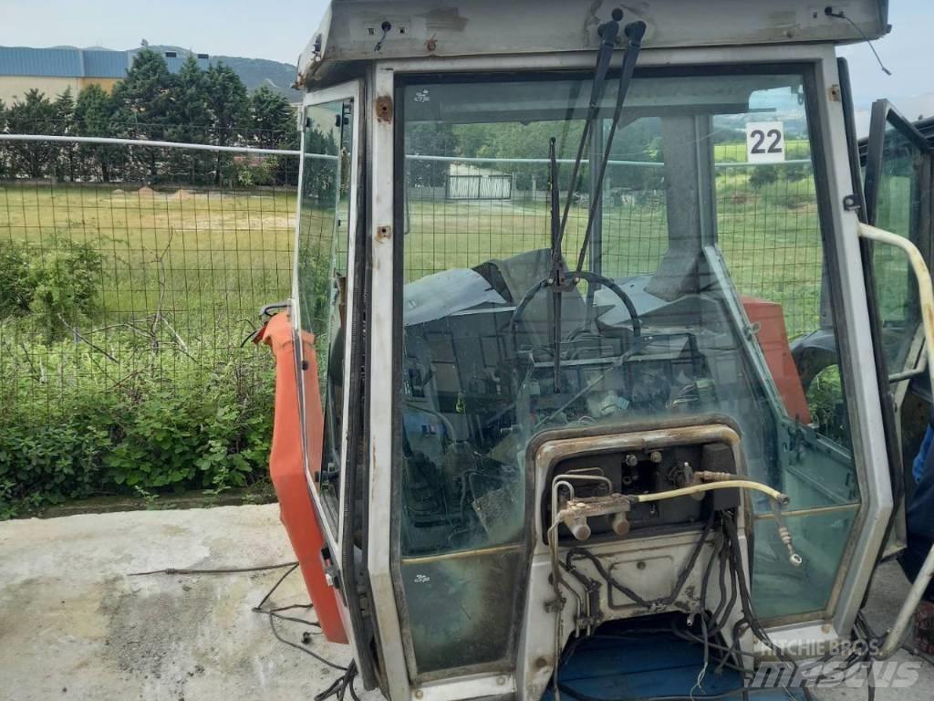 Massey Ferguson 3080 Kabin