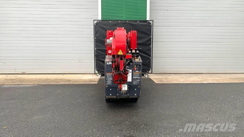 Unic URW 295 Mini vinçler