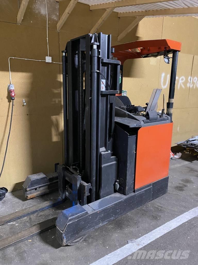 BT RR b 8 Reach truck - depo içi istif araçları