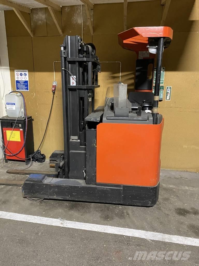 BT RR b 8 Reach truck - depo içi istif araçları