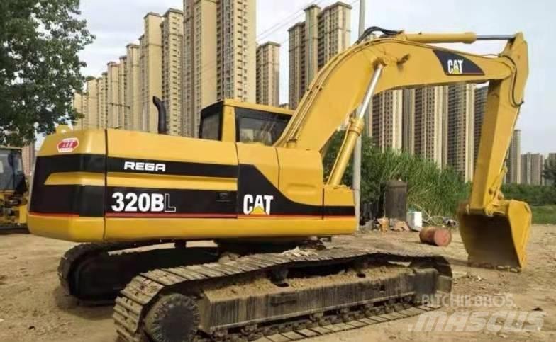 CAT 320 B Paletli ekskavatörler