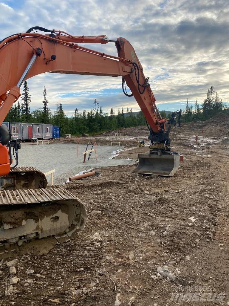 Doosan DX 255 Paletli ekskavatörler