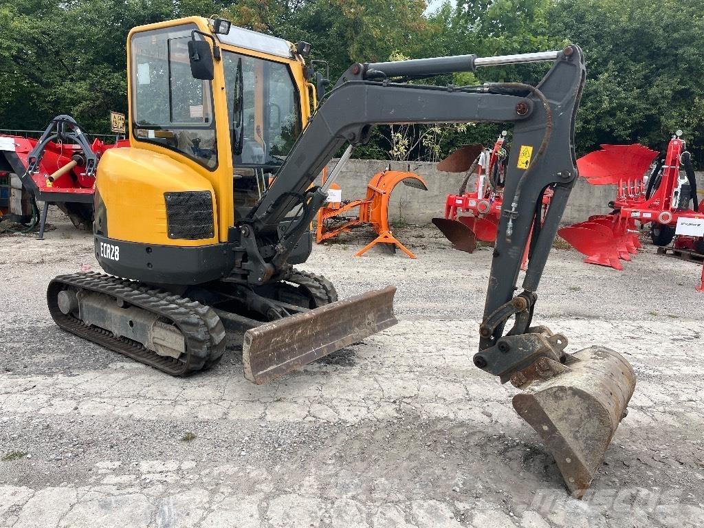 Volvo ECR 28 Mini ekskavatörler, 7 tona dek
