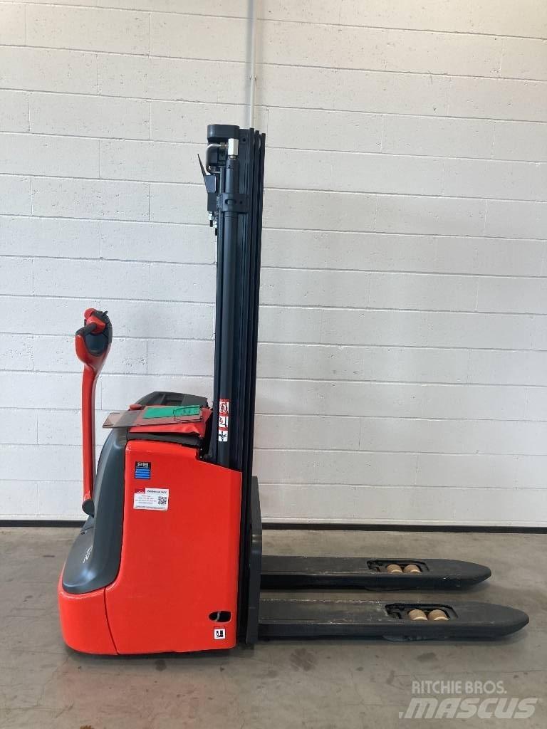 Linde L12i/1172 Yaya kumandali istif makinasi