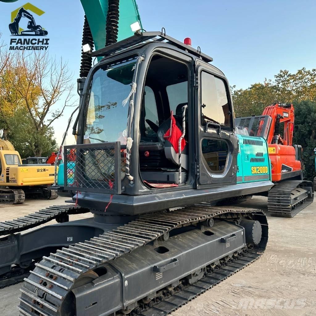Kobelco SK 200 Paletli ekskavatörler