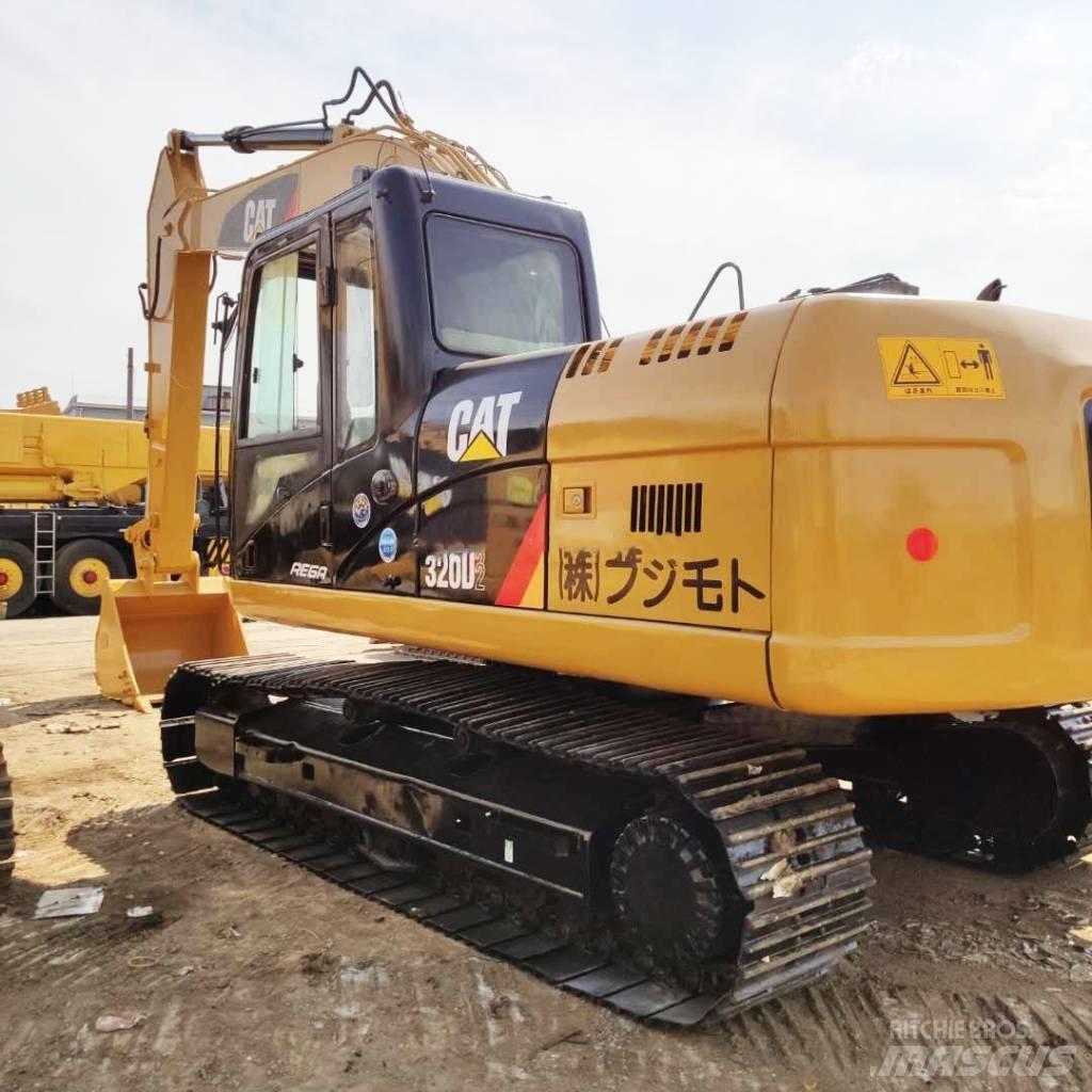 CAT 320D Paletli ekskavatörler