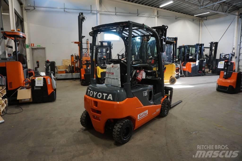 Toyota 8FBMT18 Elektrikli forkliftler