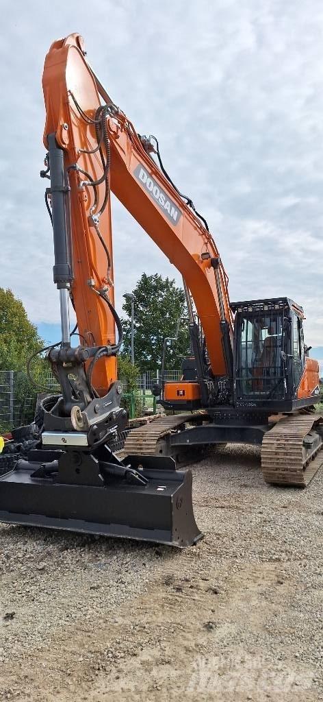 Doosan DX 210 LC-7 Paletli ekskavatörler